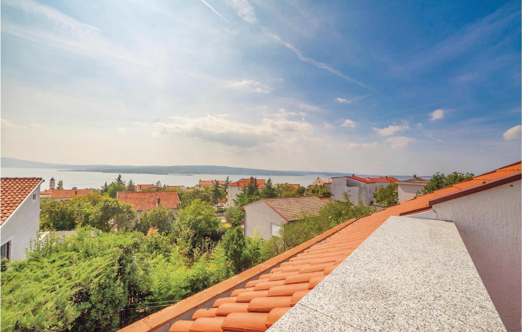 2 Bedroom Amazing Apartment In Crikvenica Dış mekan fotoğraf